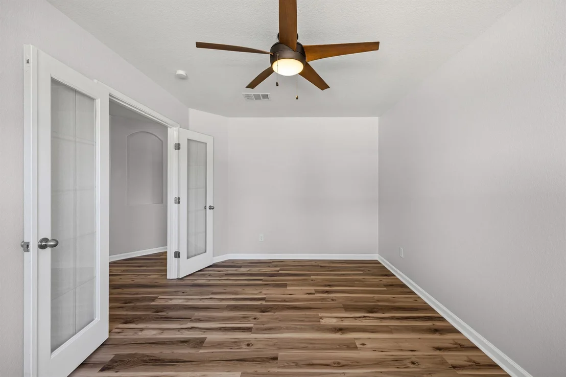 Photo of 129 Lynn Crest BND