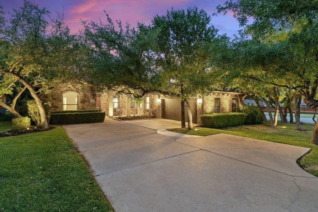 Photo of 102 Blue Jay DR
