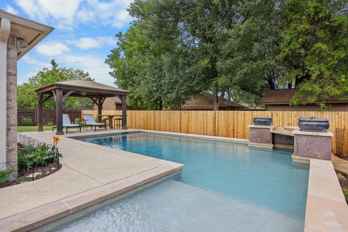 Photo of 202 Parkwest DR