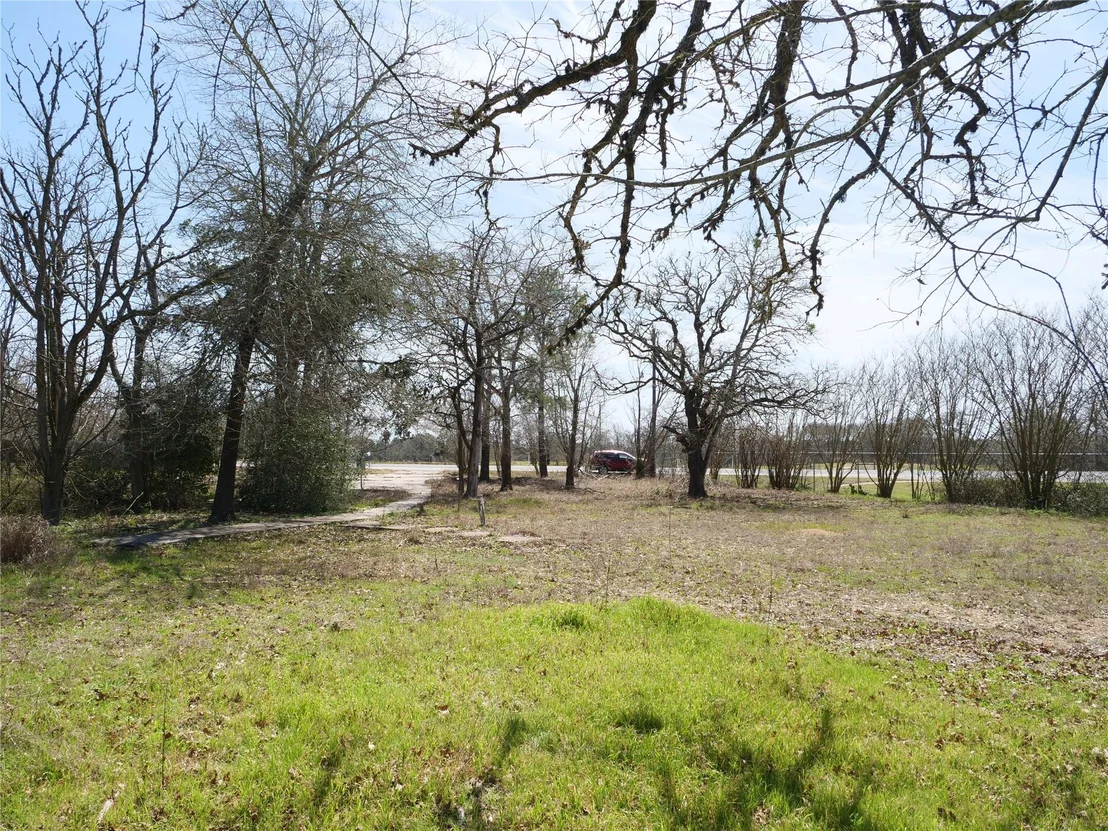 Photo of 188 Highway 21 E