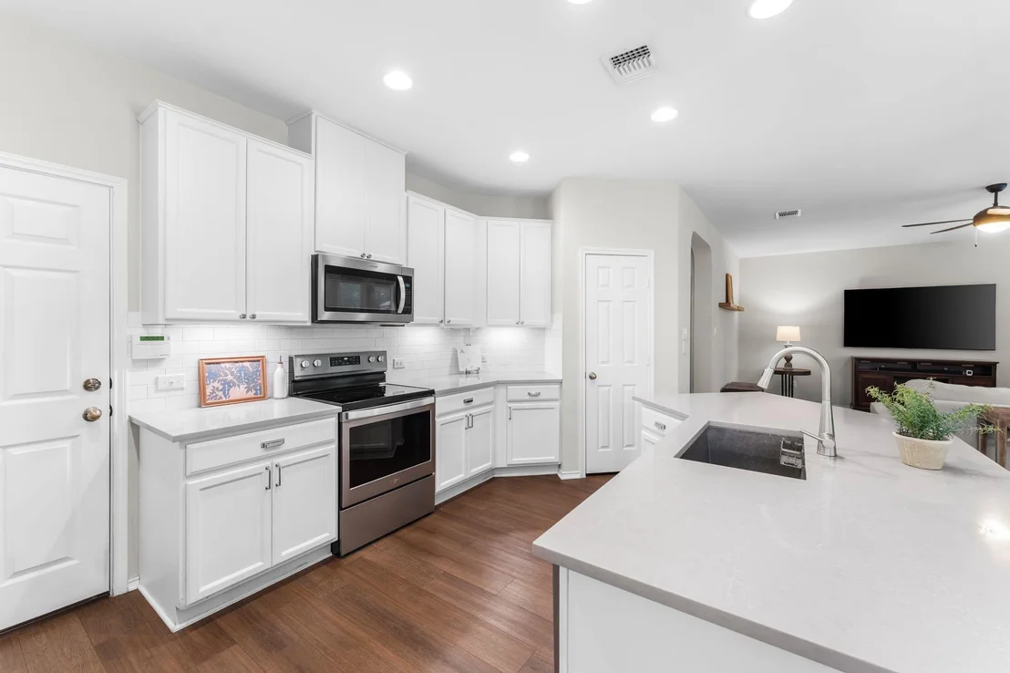 Photo of 1133 Yellow Iris RD