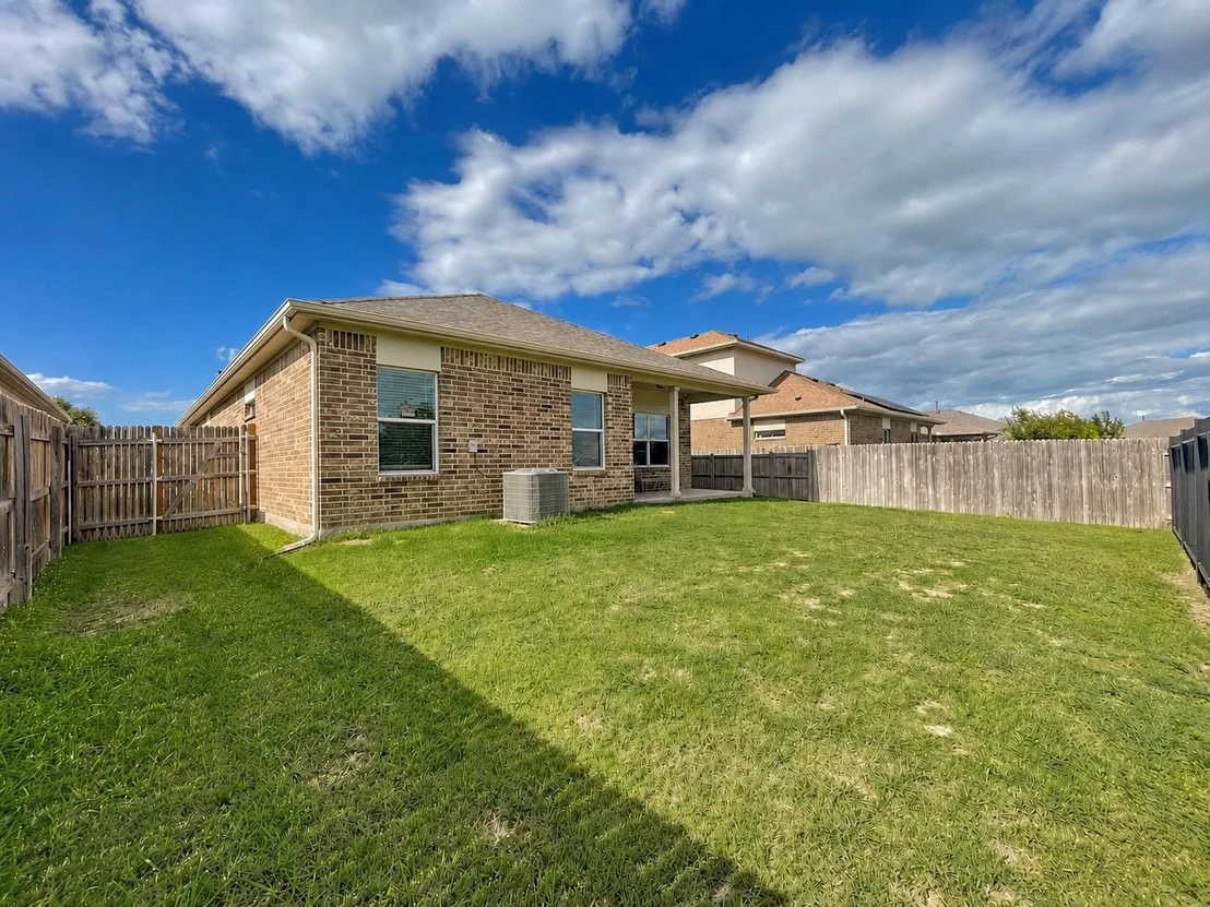 Photo of 108 Shiner LN