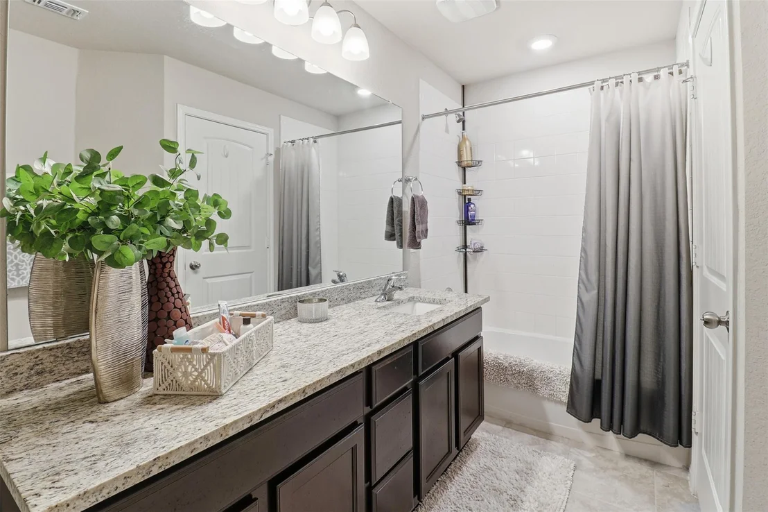 Photo of 232 Cinnamon LOOP