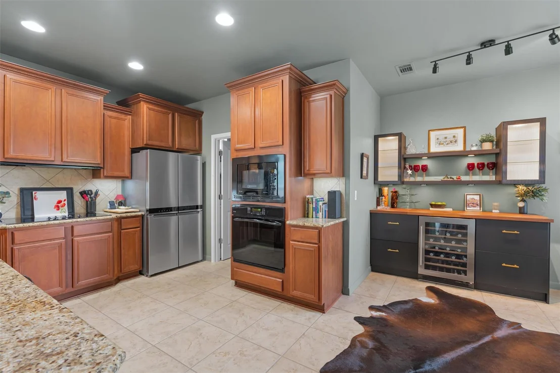 Photo of 214 Fieldstone DR