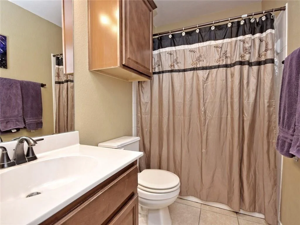 Photo of 1206 Hensley DR