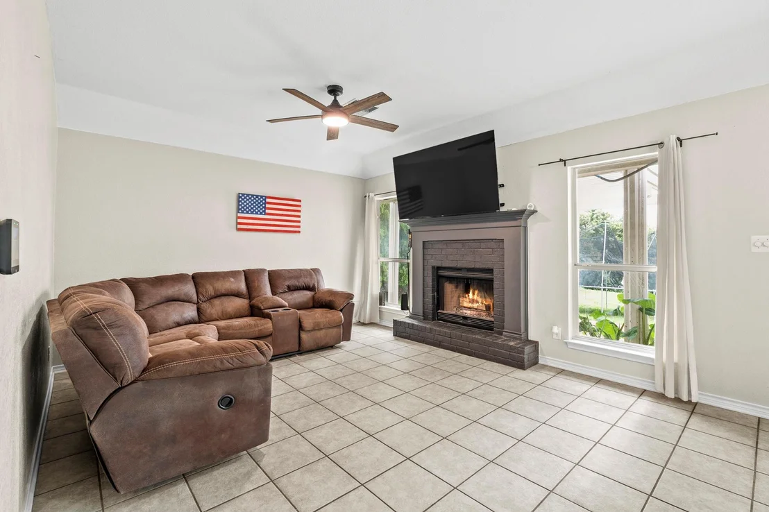 Photo of 2808 Kneese DR
