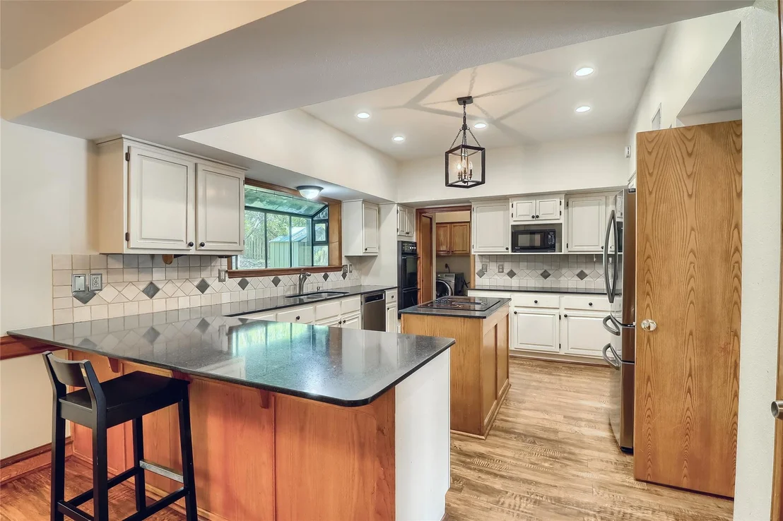 Photo of 213 Hurst Creek RD