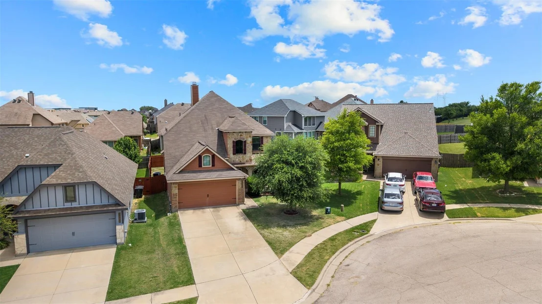 Photo of 3306 Castleton DR