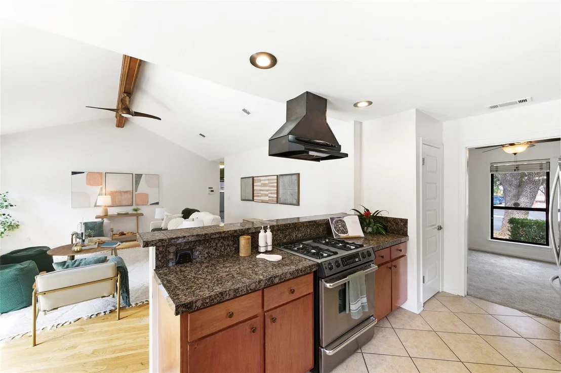 Photo of 4707 Whispering Valley DR