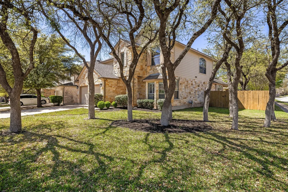 Photo of 801 Zappa DR
