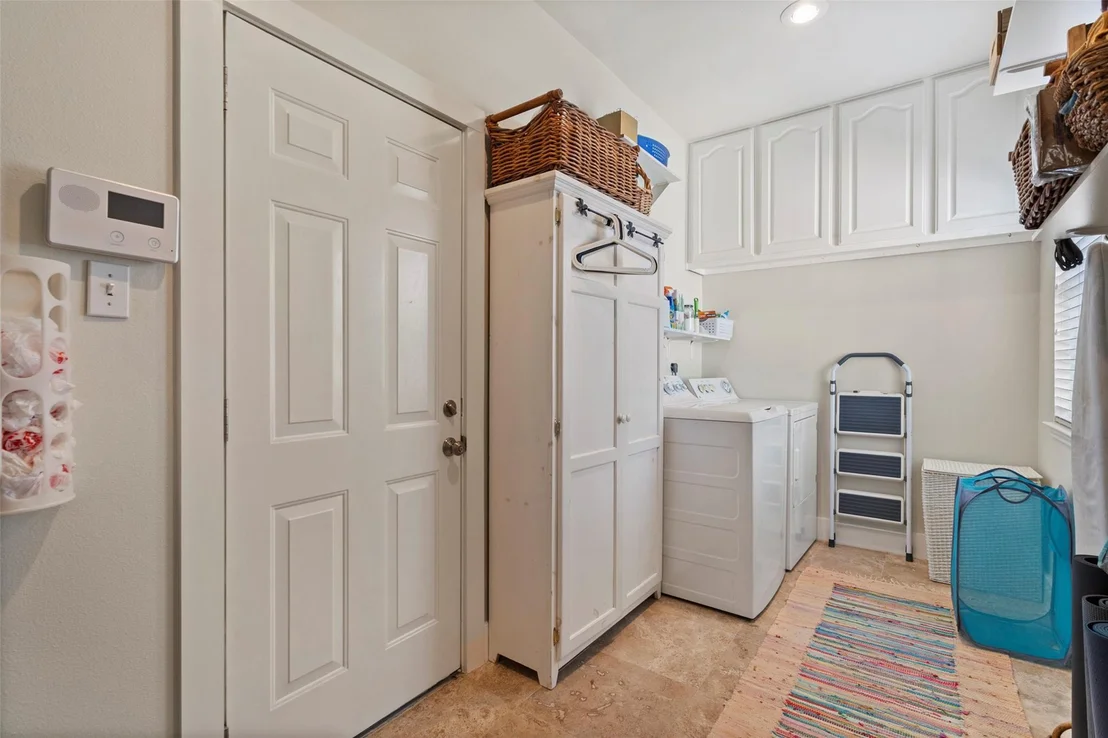 Photo of 117 Crest View DR
