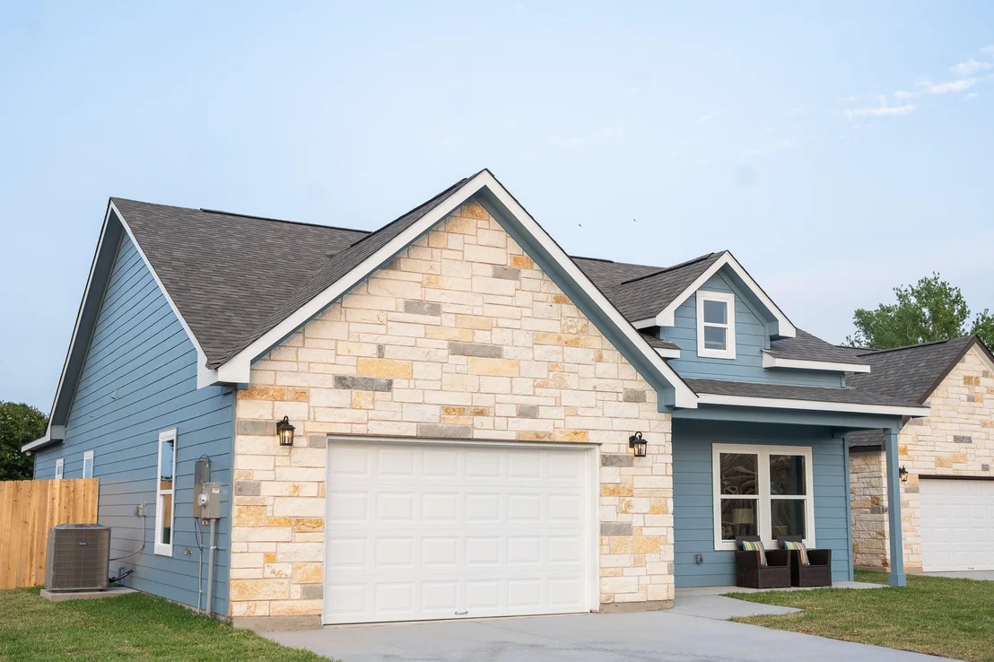 Photo of 306 String Prairie WAY