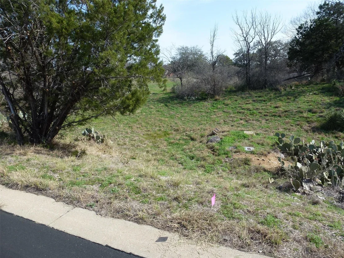 Photo of 807 Tonto