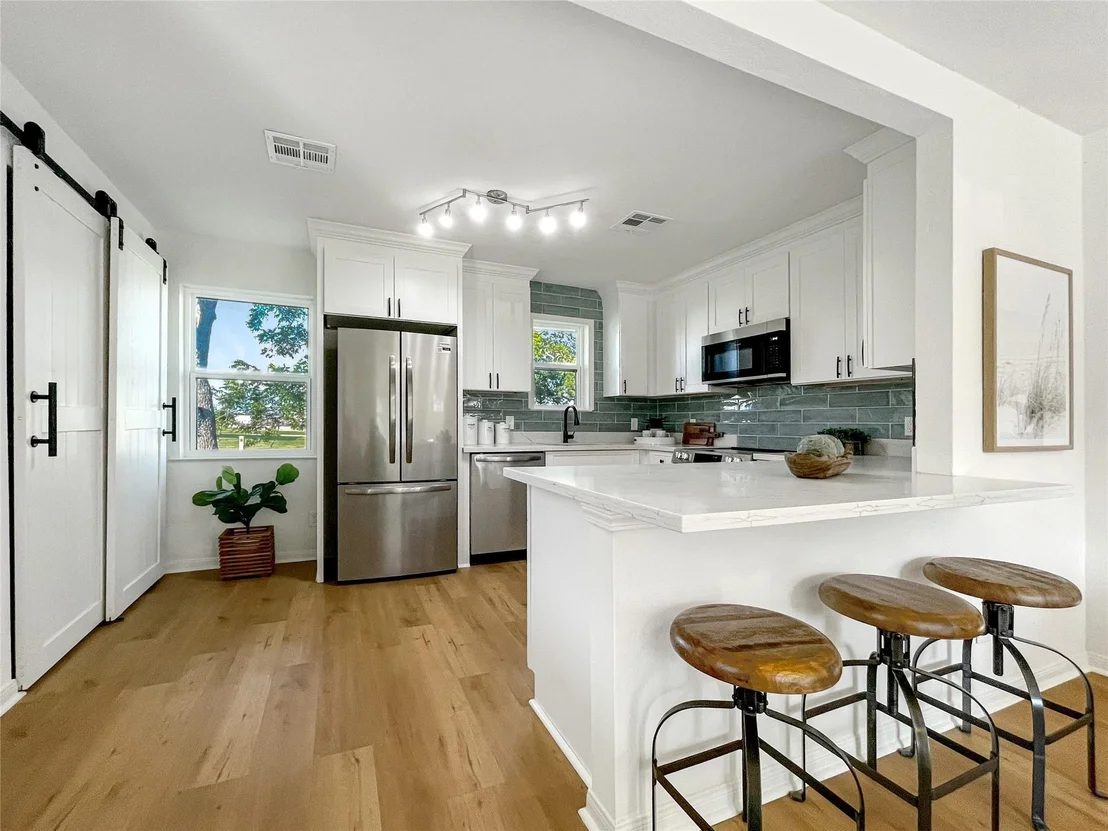Photo of 206 Summit ST