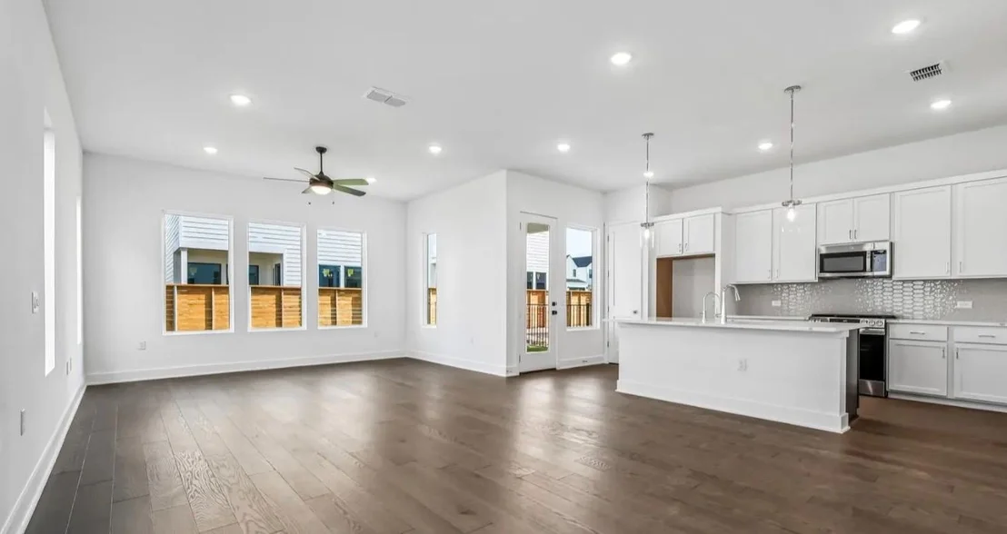 Photo of 1414 Rambling Rose RD