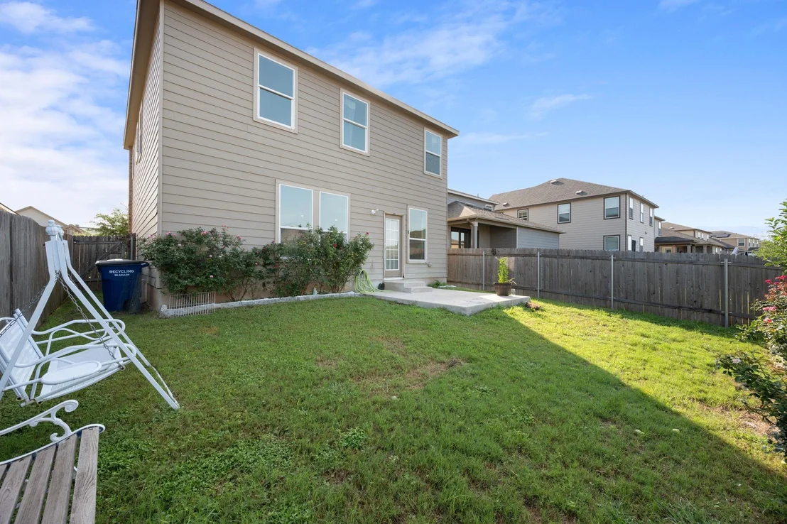 Photo of 807 Screech Owl DR
