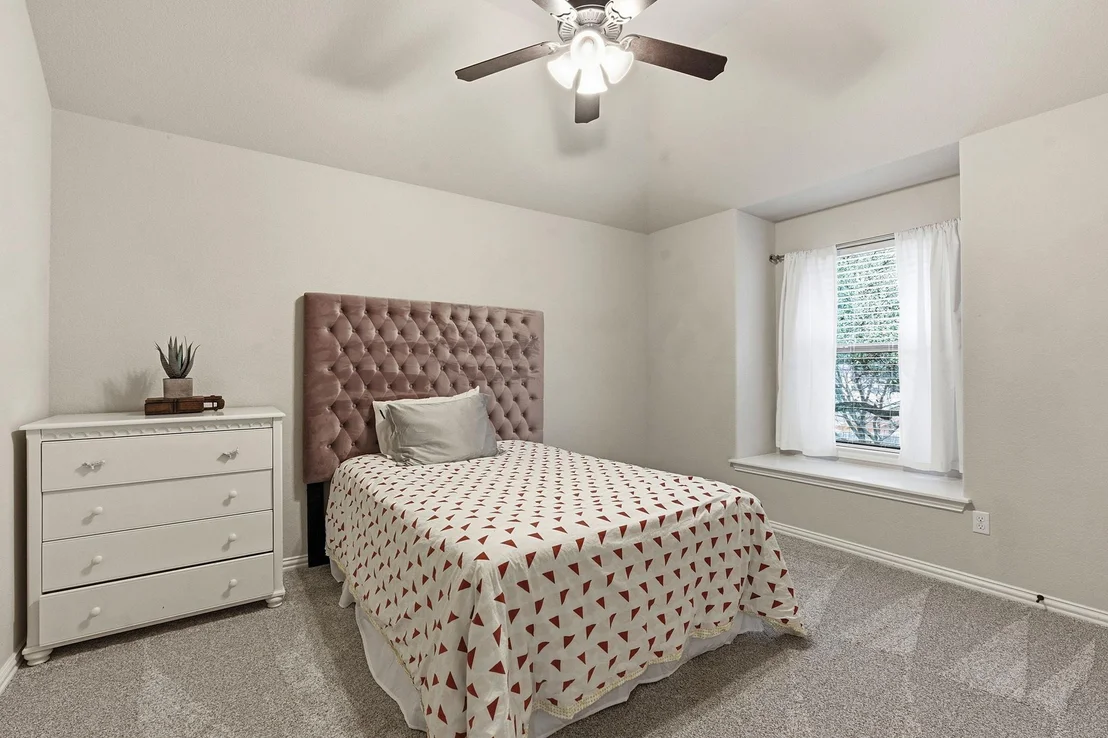 Photo of 112 Guadalupe River CV