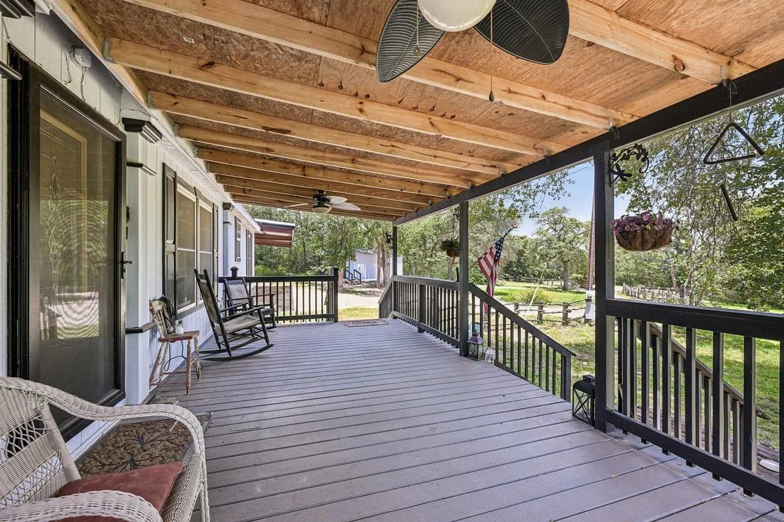 Photo of 541 Hidden Oaks DR
