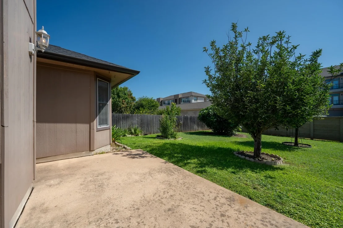 Photo of 600 Sparkling Brook LN