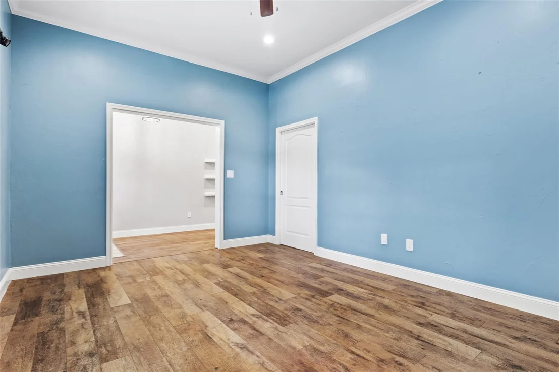 Photo of 275 Woodruff RD