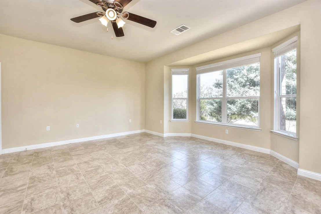 Photo of 107 Davis Mountain CIR