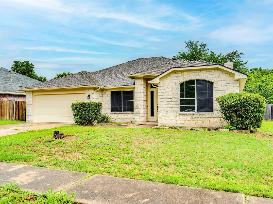 Photo of 105 Plumbago DR