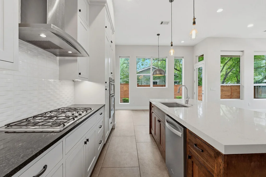 Photo of 1307 Clifford Ave
