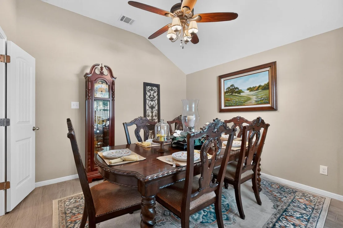 Photo of 928 Tabernash DR