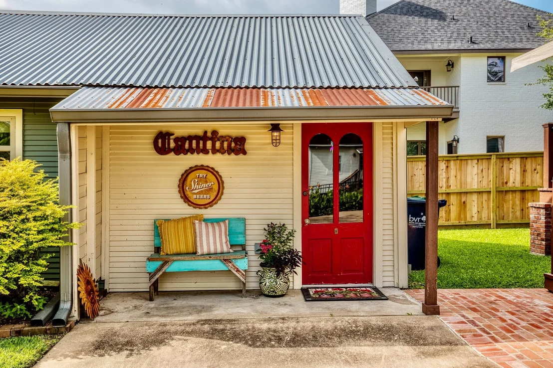 Photo of 402 Ross ST