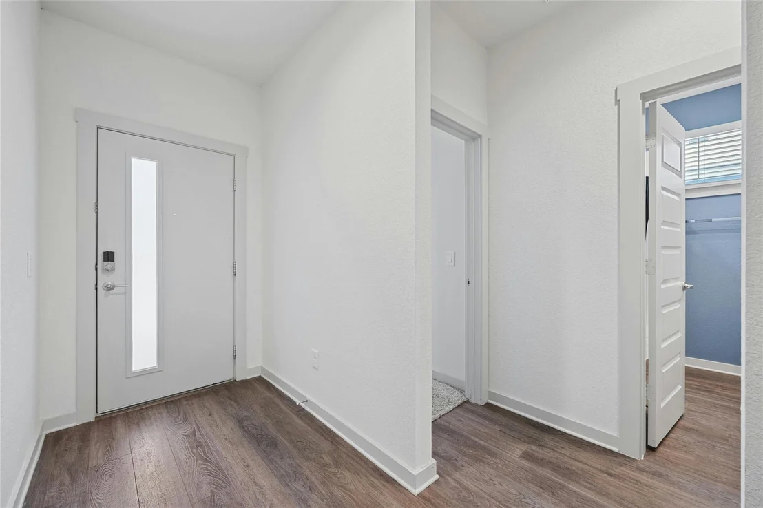 Photo of 141 Parryi CV
