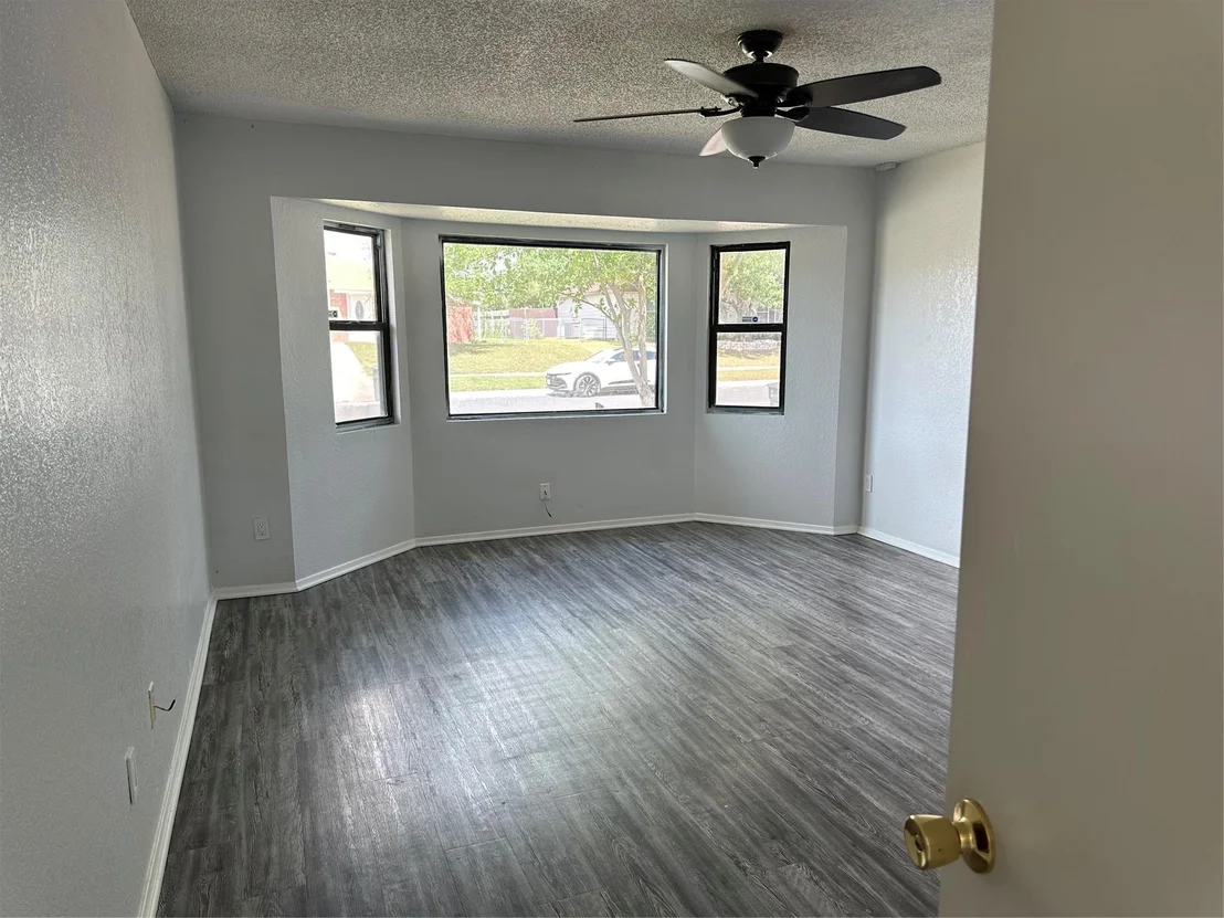 Photo of 2700 Boyd Ave