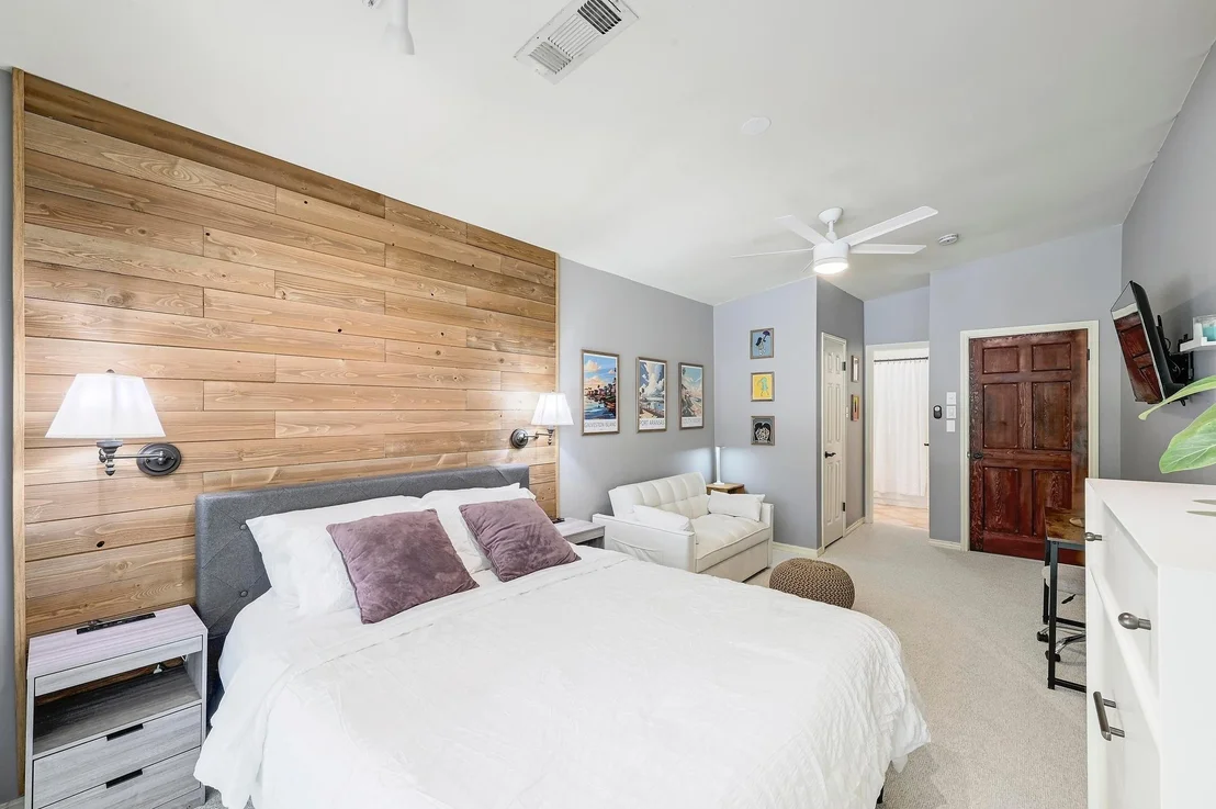 Photo of 122 Acapulco DR