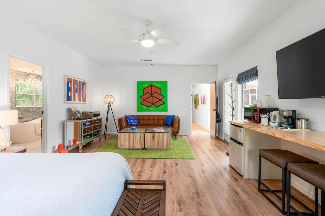 Photo of 400 Hackberry ST
