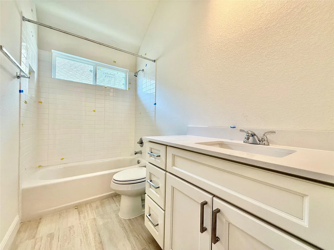 Photo of 5841 Marsh LN