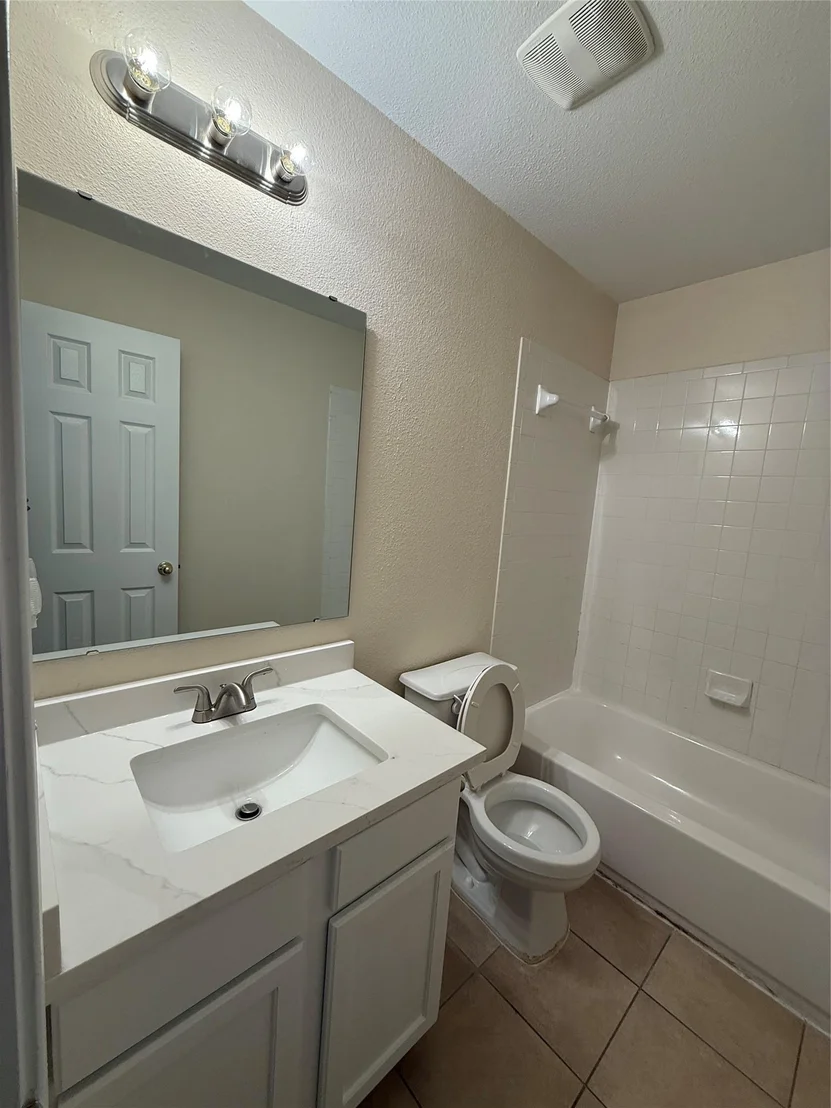 Photo of 1444 Kenneys WAY