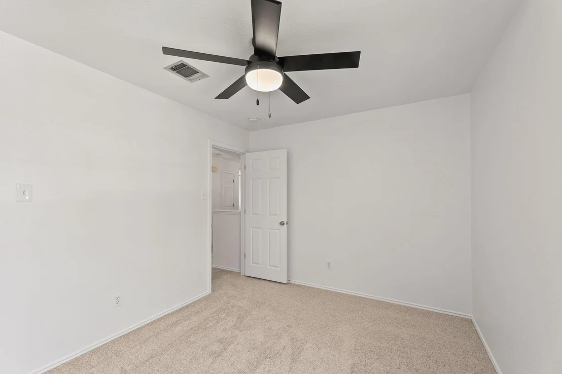 Photo of 15541 Imperial Jade DR