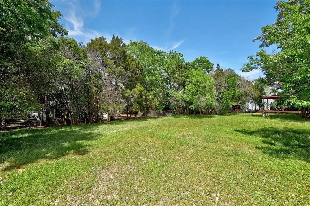 Photo of 2115 Saratoga DR