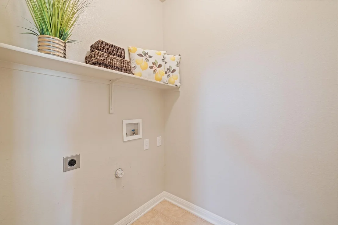 Photo of 1115 Henderson DR