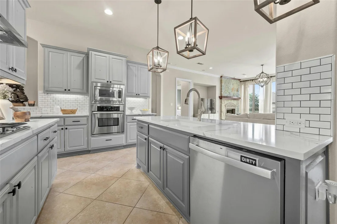 Photo of 331 Aspen DR