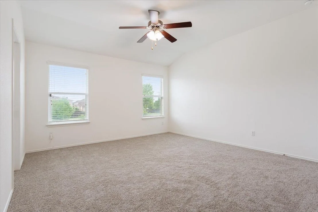Photo of 240 Foster LN