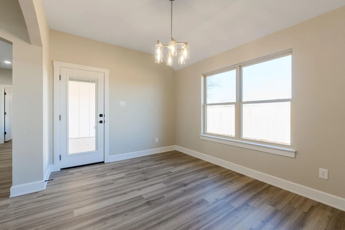 Photo of 2123 Blackhawk LOOP