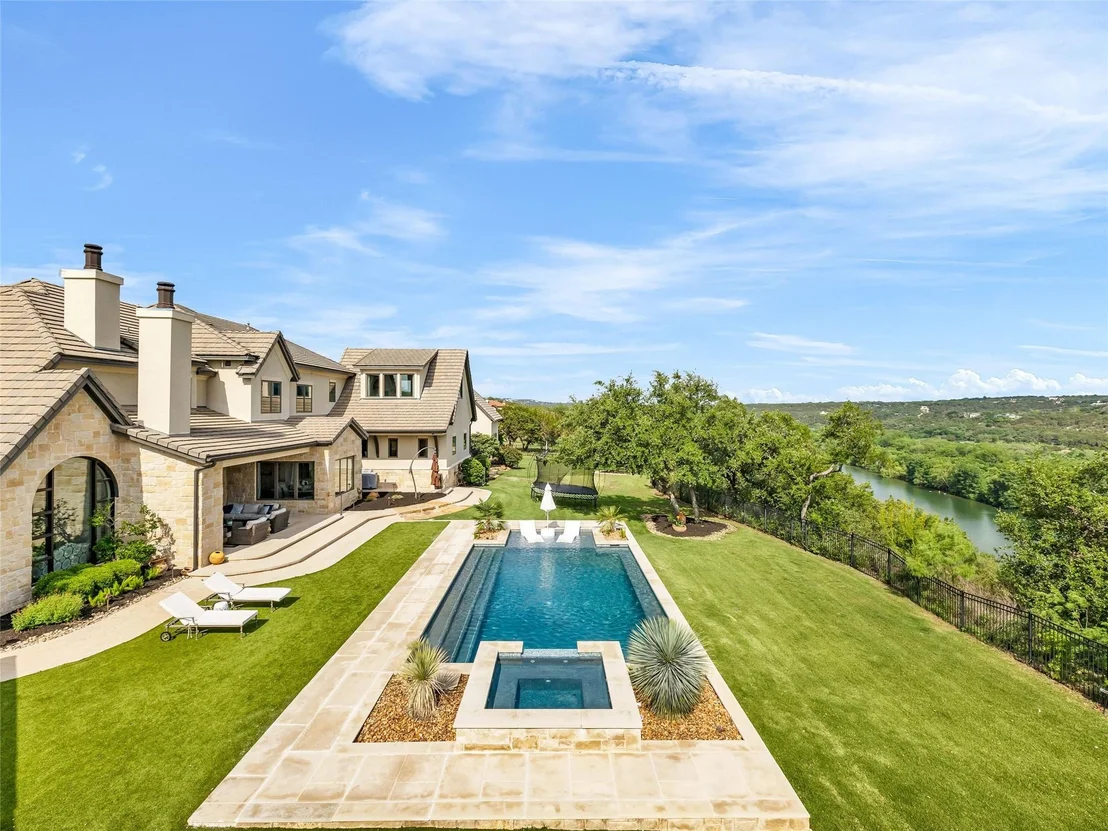 Photo of 11705 Shoreview Overlook