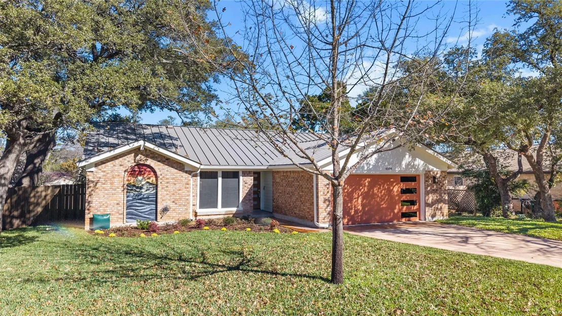 Photo of 4504 Tamarack TRL