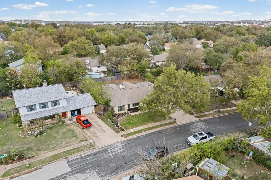 Photo of 11004 Rustic Manor LN