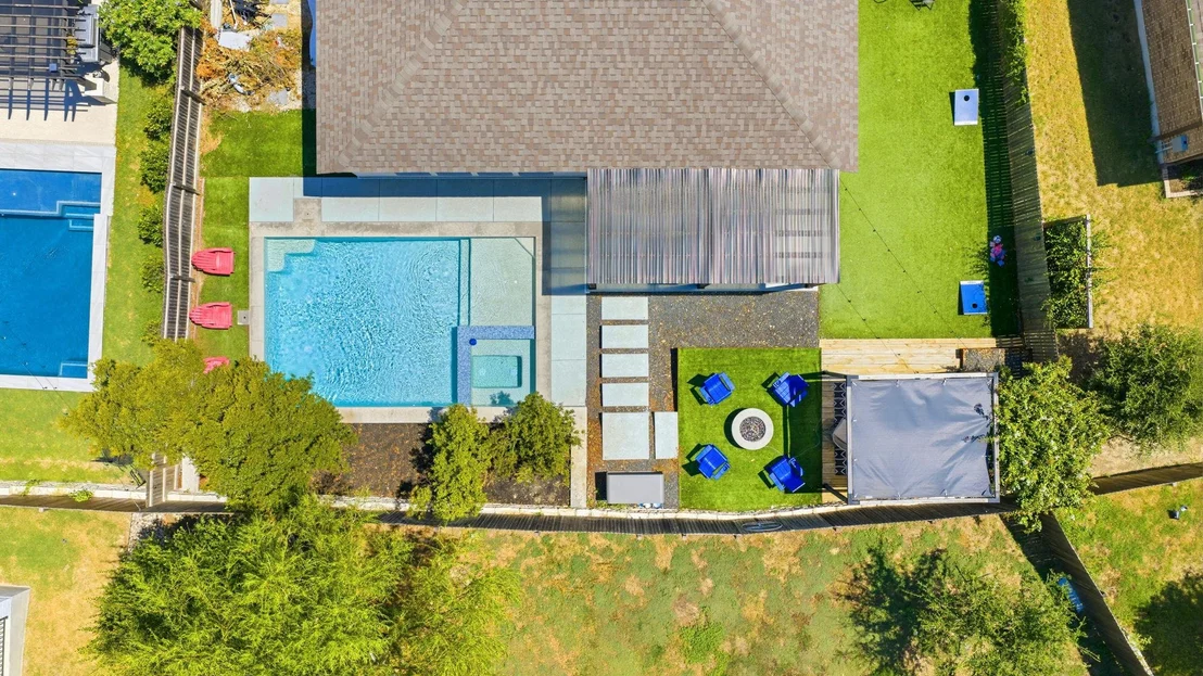 Photo of 301 Carpenter Hill DR