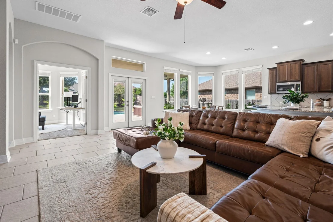 Photo of 304 Tangerine DR