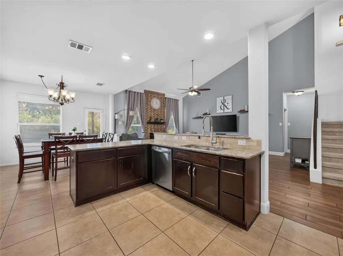 Photo of 101 Paul Azinger DR