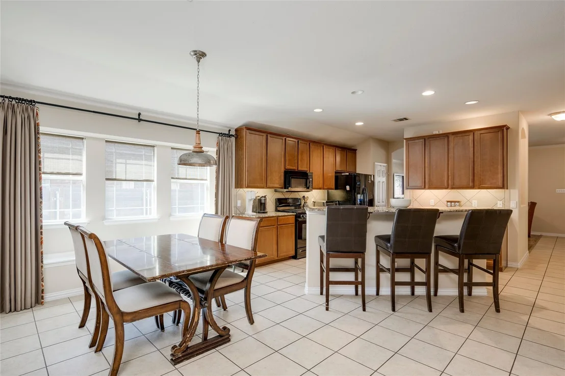 Photo of 1323 Talley LOOP