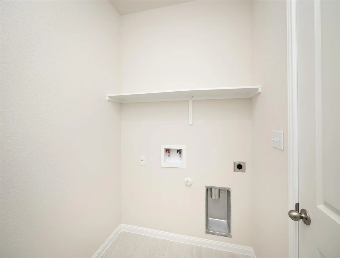 Photo of 230 Revere DR
