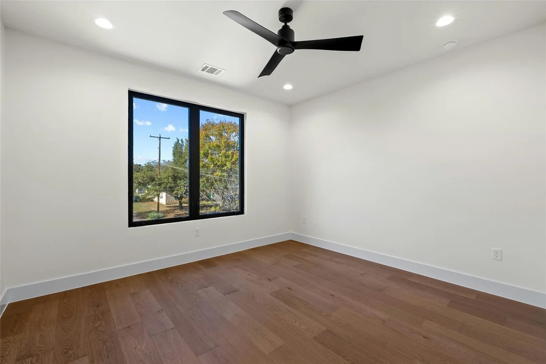 Photo of 5805 Mojave DR